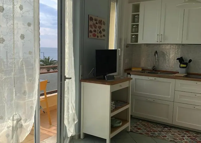 Casa Isa A 30 Metri Dalla * Borghetto Santo Spirito